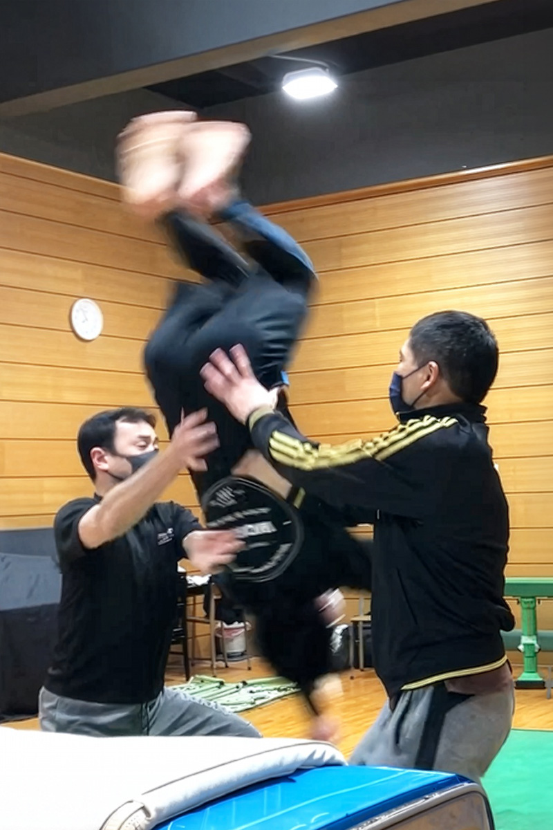 アクセス