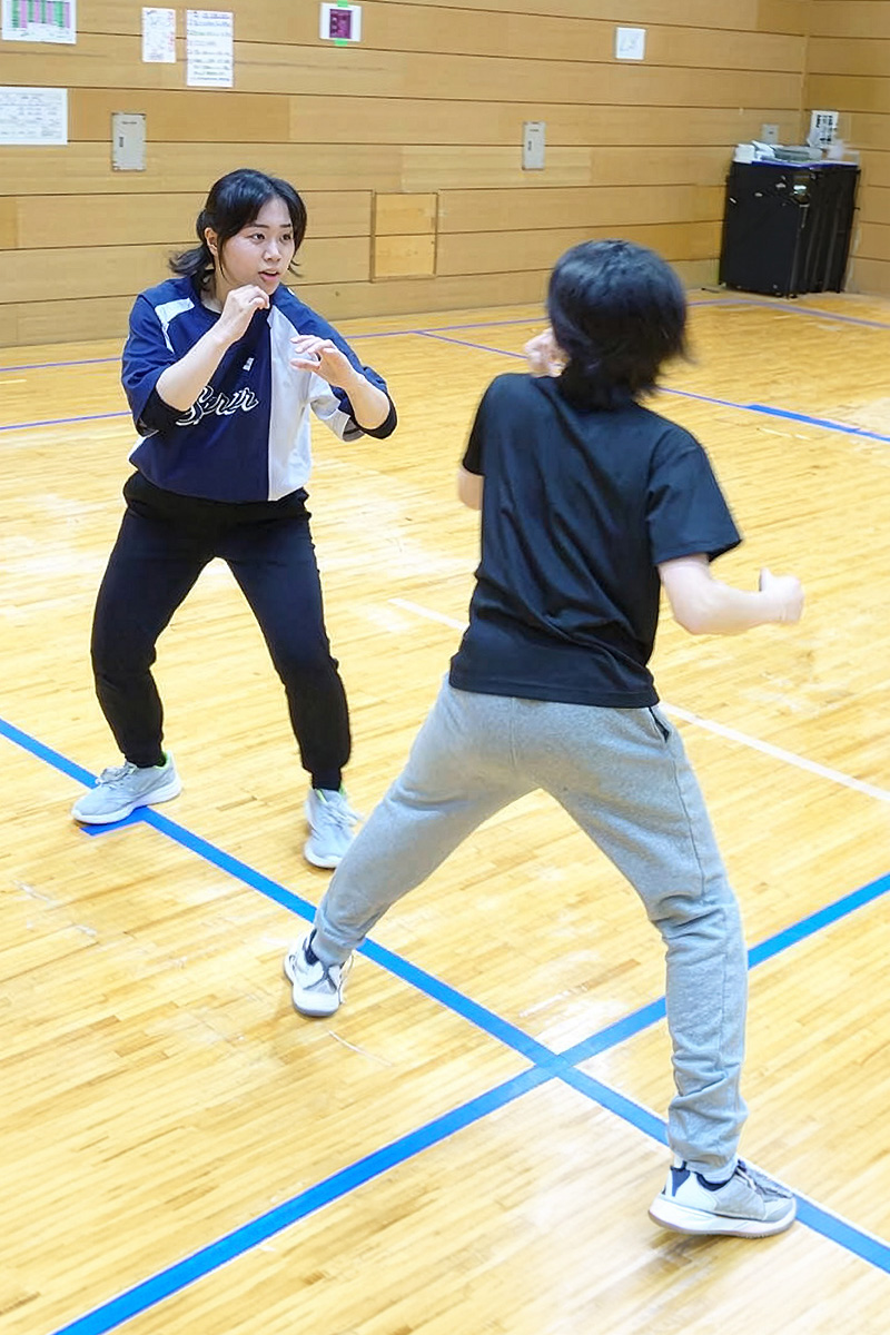 アクセス