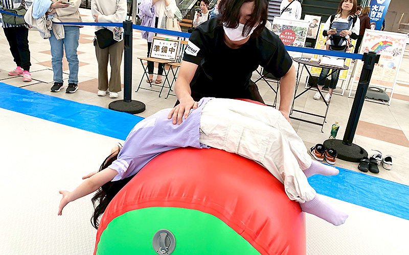 バク転チャレンジ