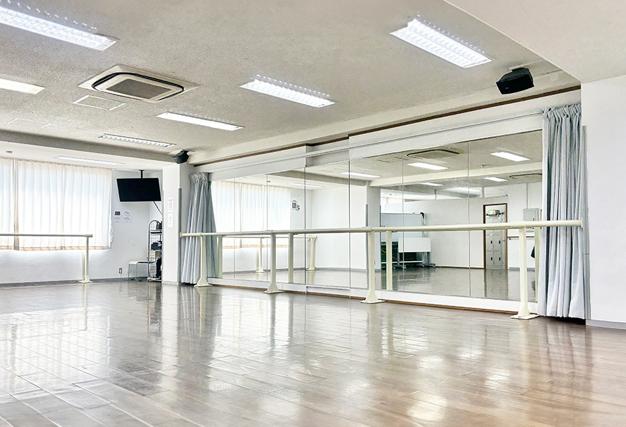 Bスタジオ
