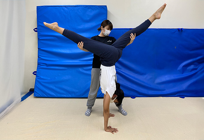 チアリーダー（10代・女子）