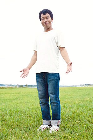 東野 裕