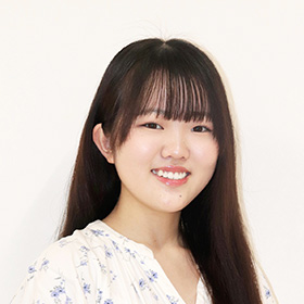 榊原 楓香