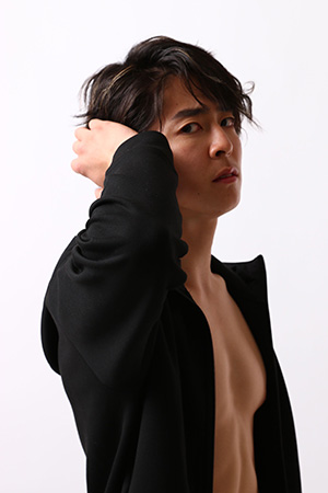山川 源太